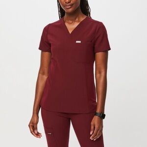 Figs Catarina slim scrub top